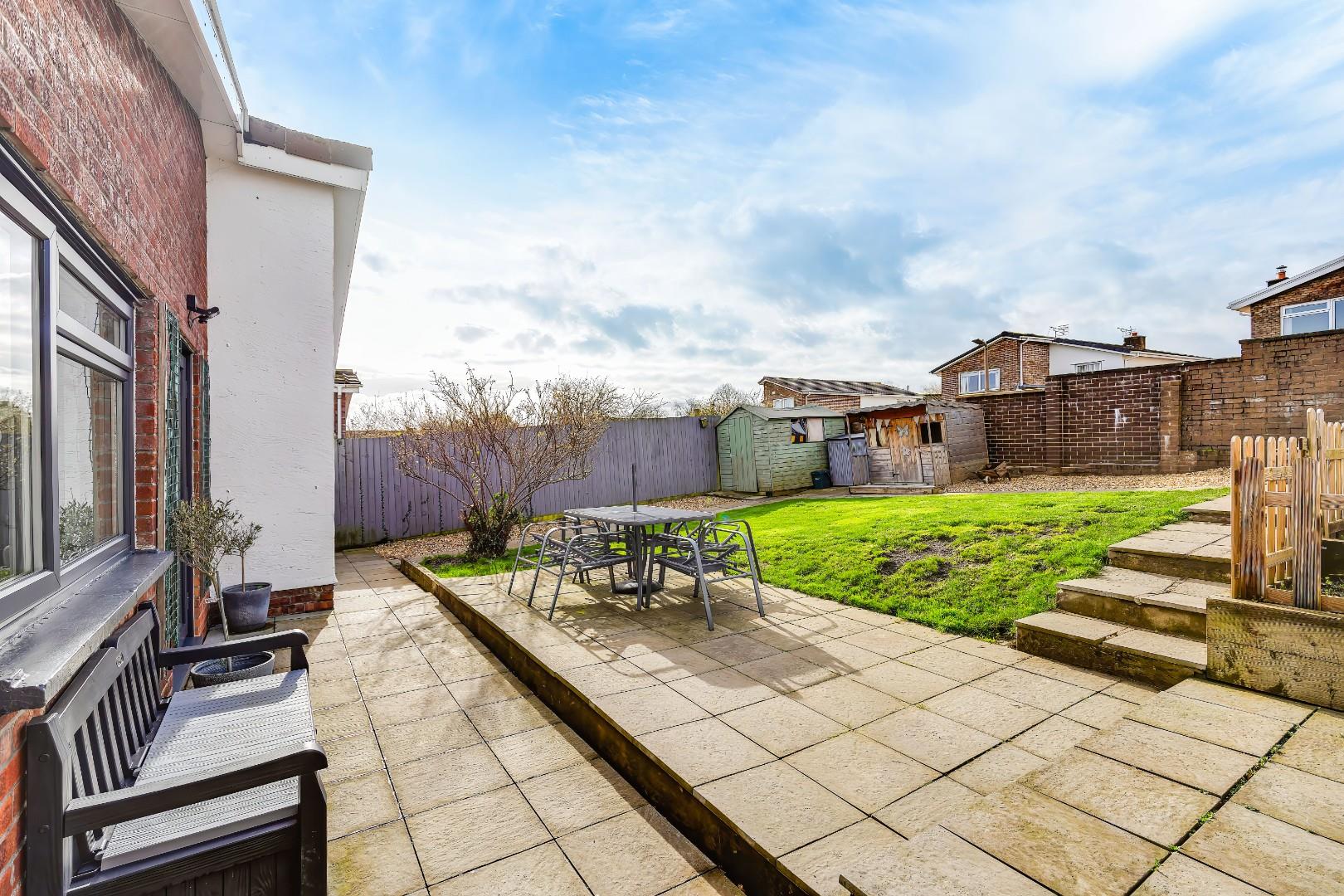 St. John Close, Cowbridge, Vale of Glamorgan, CF71 7HL